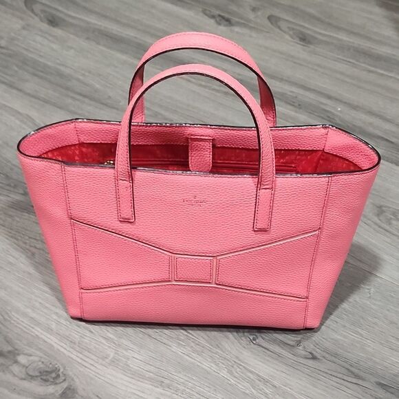 Kate Spade Flamingo Pink Bridge Place Francisca Bow Pebbled Leather 💥💥HP 9/29 - Picture 1 of 10